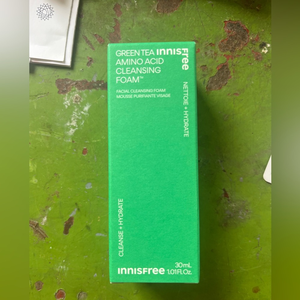 Brand new Innis Free Greentea amino acid cleansing foam. 30ML, 1 oz